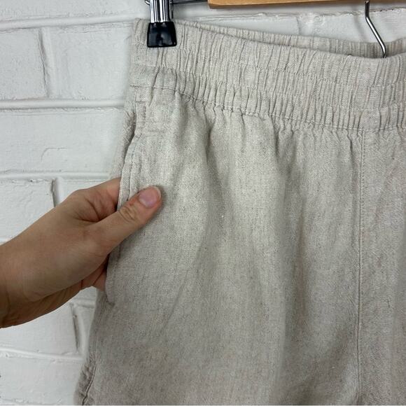 Old Navy Linen Blend Comfort Waistband Neutral Shorts Size M - Picture 8 of 9
